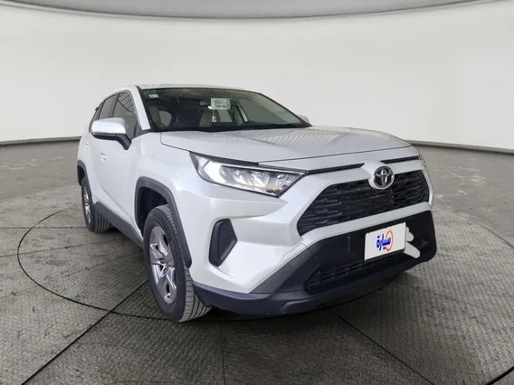 Toyota RAV4 LE 2024 