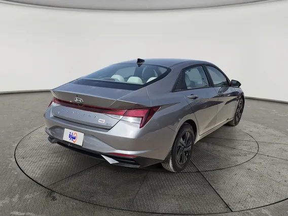 Hyundai Elantra Smart 2023 