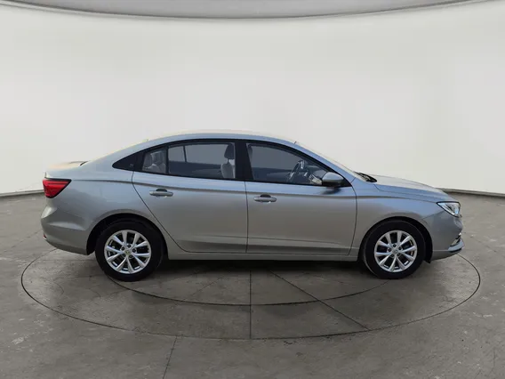 MG 5 STD 2025 