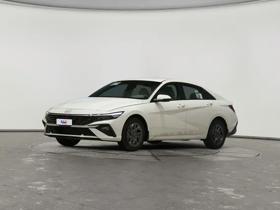 Hyundai Elantra Smart Plus	China 2026 