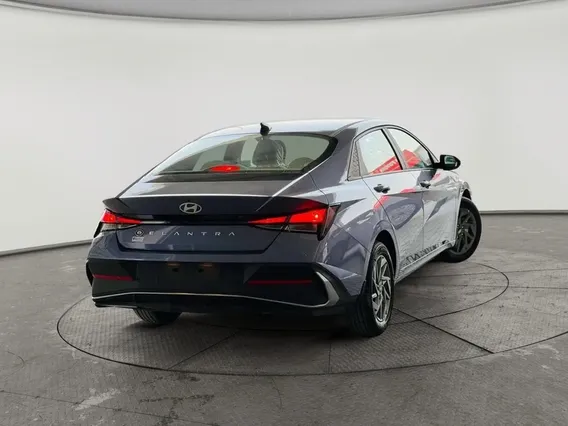 Hyundai Elantra Smart Plus	China 2026 