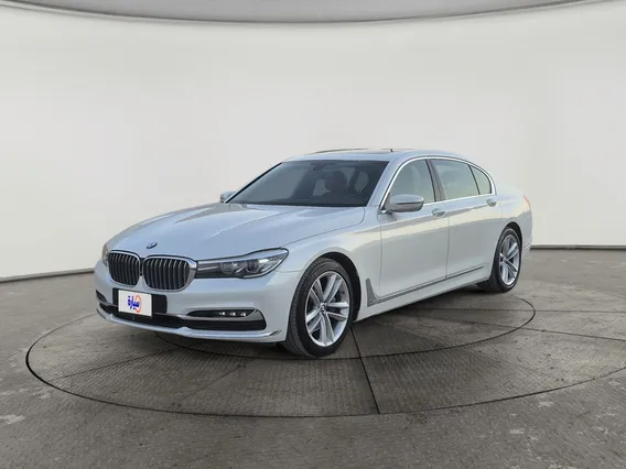 BMW 7 Series 740Li 2018 