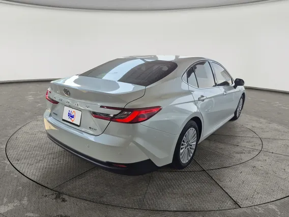 Toyota Camry  E Plus HEV 2025 