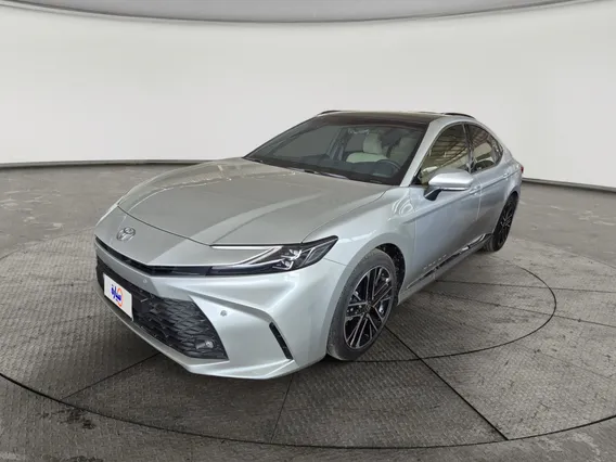 Toyota Camry  LE HEV 2026 