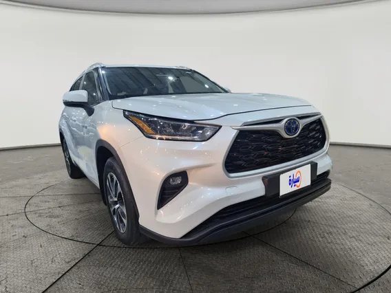 Toyota Highlander GLE 2023 