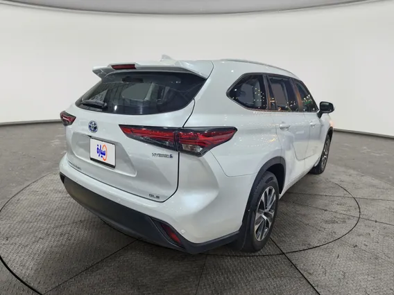 Toyota Highlander GLE 2023 