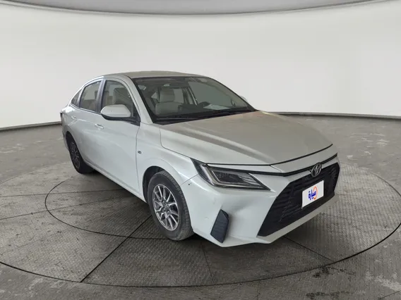 Toyota Yaris  Y 2024 