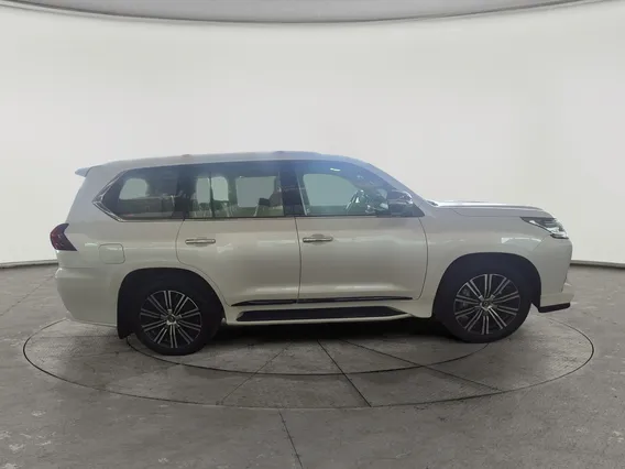 Lexus LX 570 S 2021 