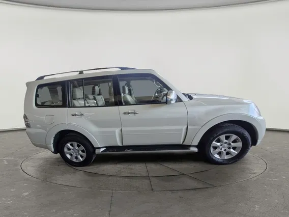 ميتسوبيشي باجيرو GLS 5Doors 2022 دبل