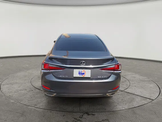 Lexus ES 350 2024 