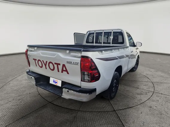 Toyota Hilux GLX 2025 