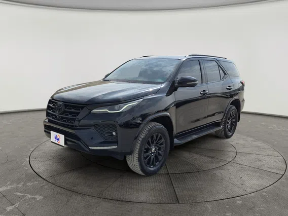 Toyota Fortuner VX3 2025 دبل