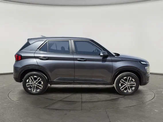Hyundai Venue Smart 2024 
