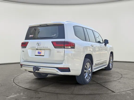 تويوتا لاندكروزر GXR4 2025 