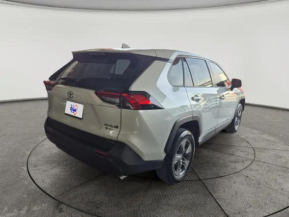 Toyota RAV4 LE HEV 2025 