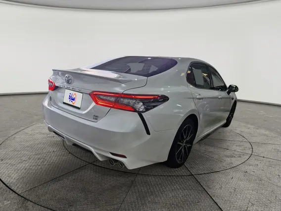Toyota Camry  SE 2024 