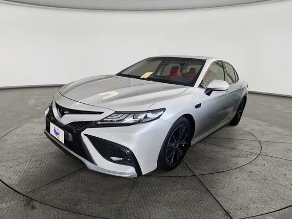 Toyota Camry  SE 2024 