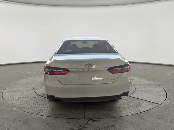 Toyota Camry  LE 2024 