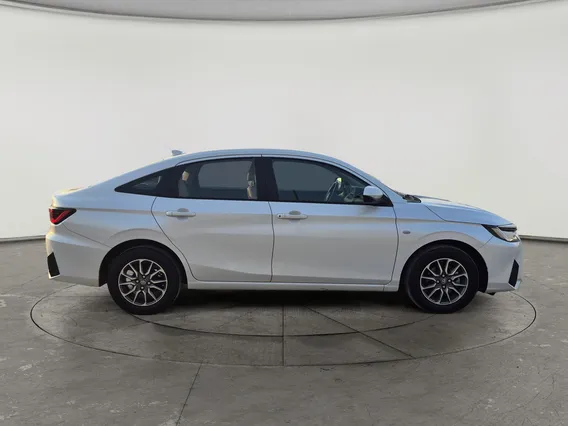 Toyota Yaris  Y 2024 