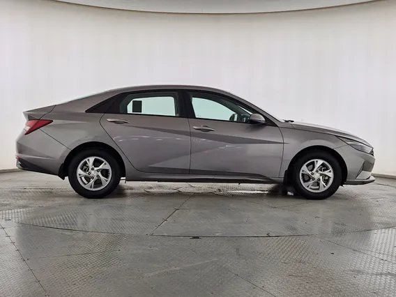 Hyundai Elantra Fleet 2022 