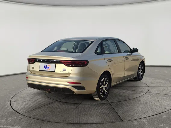 Geely Emgrand GS 2025 