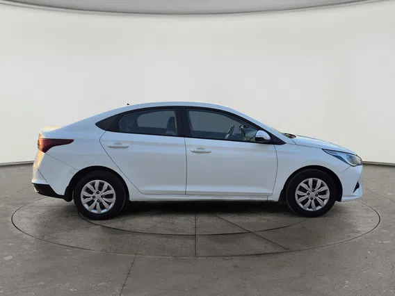 Hyundai Accent Smart 2023 