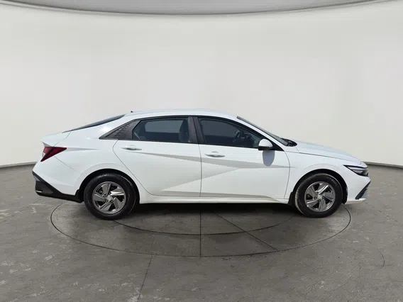 Hyundai Elantra Fleet 2024 