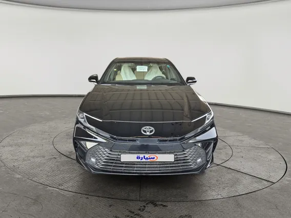Toyota Camry  E 2026 