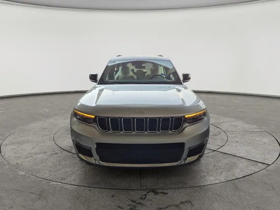 Jeep Grand Cherokee لاريدو 2025 دبل