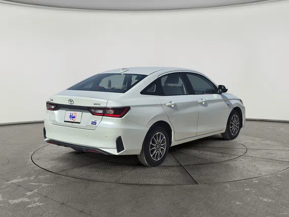 Toyota Yaris  Y 2024 