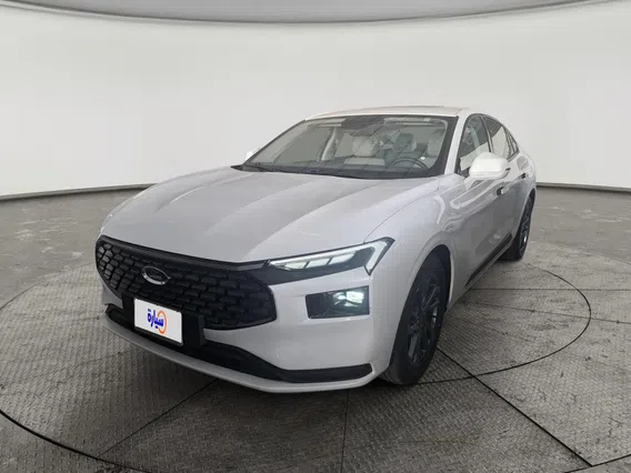 Ford Taurus Ambiente FHEV 2025 