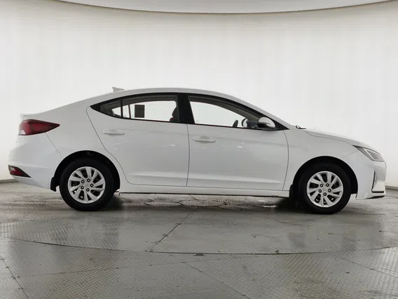 Hyundai Elantra GL 2020 