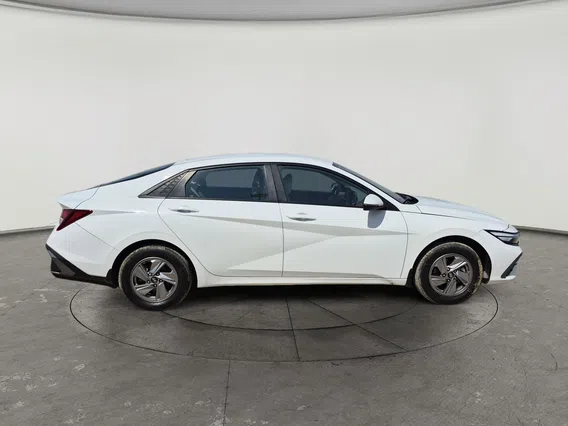 Hyundai Elantra Fleet 2024 