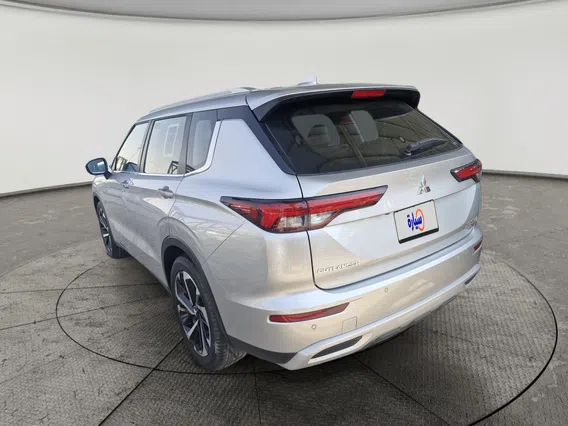 Mitsubishi Outlander CLS 2023 