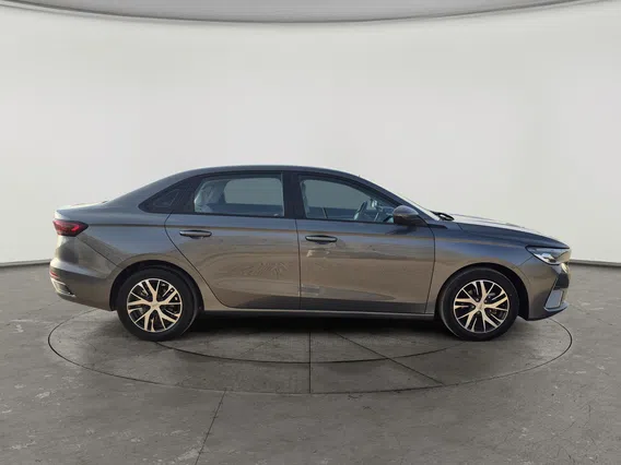 Geely Emgrand GS 2025 