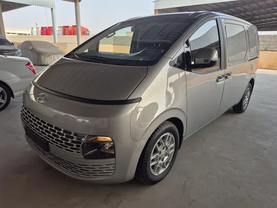 Hyundai Staria Van 2022 