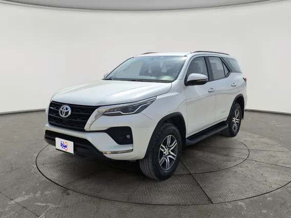 Toyota Fortuner VX 2024 دبل