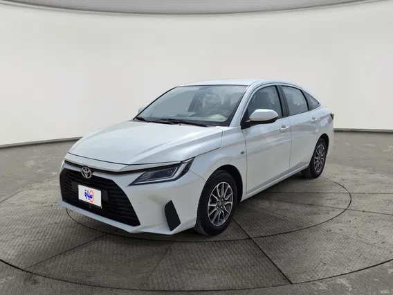 Toyota Yaris  Y 2024 