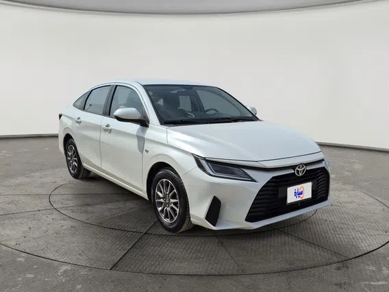 Toyota Yaris  Y 2024 