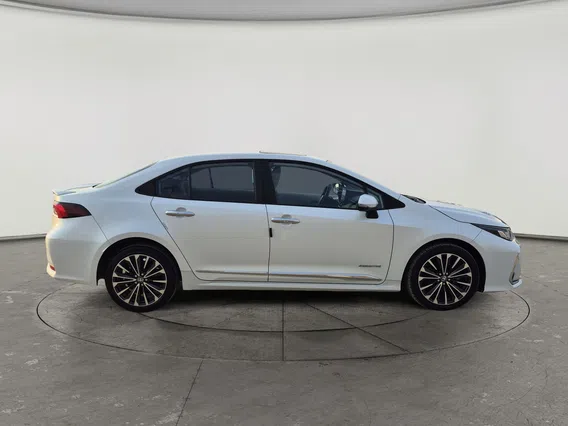 تويوتا كورولا XLI Executive Moonroof 2024 