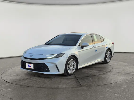 Toyota Camry  E Plus HEV 2025 