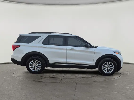 Ford Explorer XLT 200A 2023 