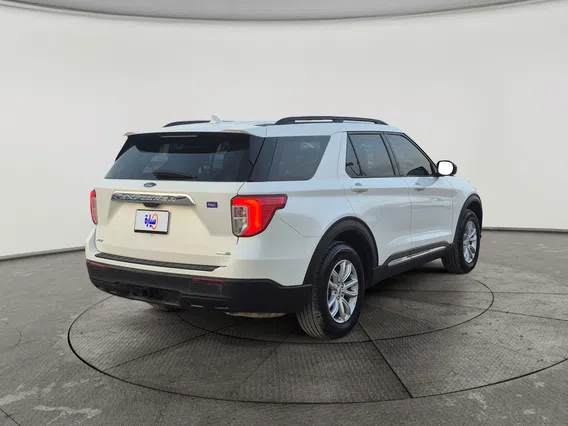 Ford Explorer XLT 200A 2023 