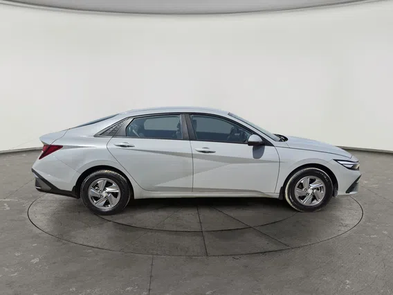 Hyundai Elantra Fleet 2025 