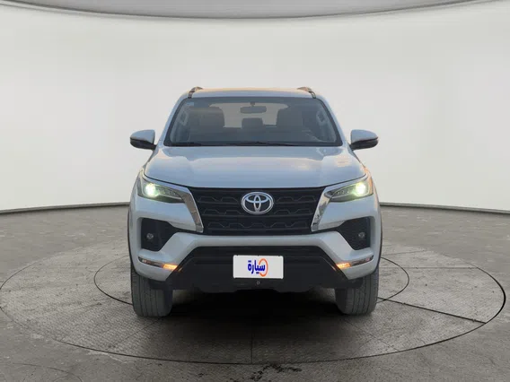 Toyota Fortuner VX 2023 دبل
