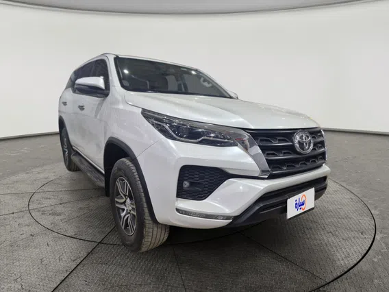 Toyota Fortuner VX 2024 دبل