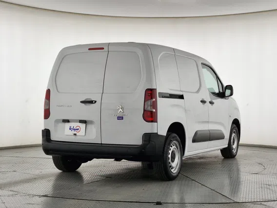 بيجو بارتنر Short van 2023 