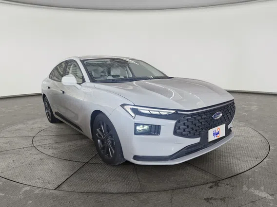 Ford Taurus Trend 2025 
