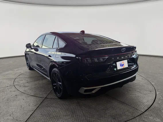 Ford Taurus Trend 2025 
