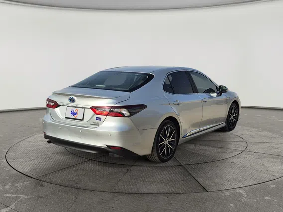 Toyota Camry  GLE HEV  2024 